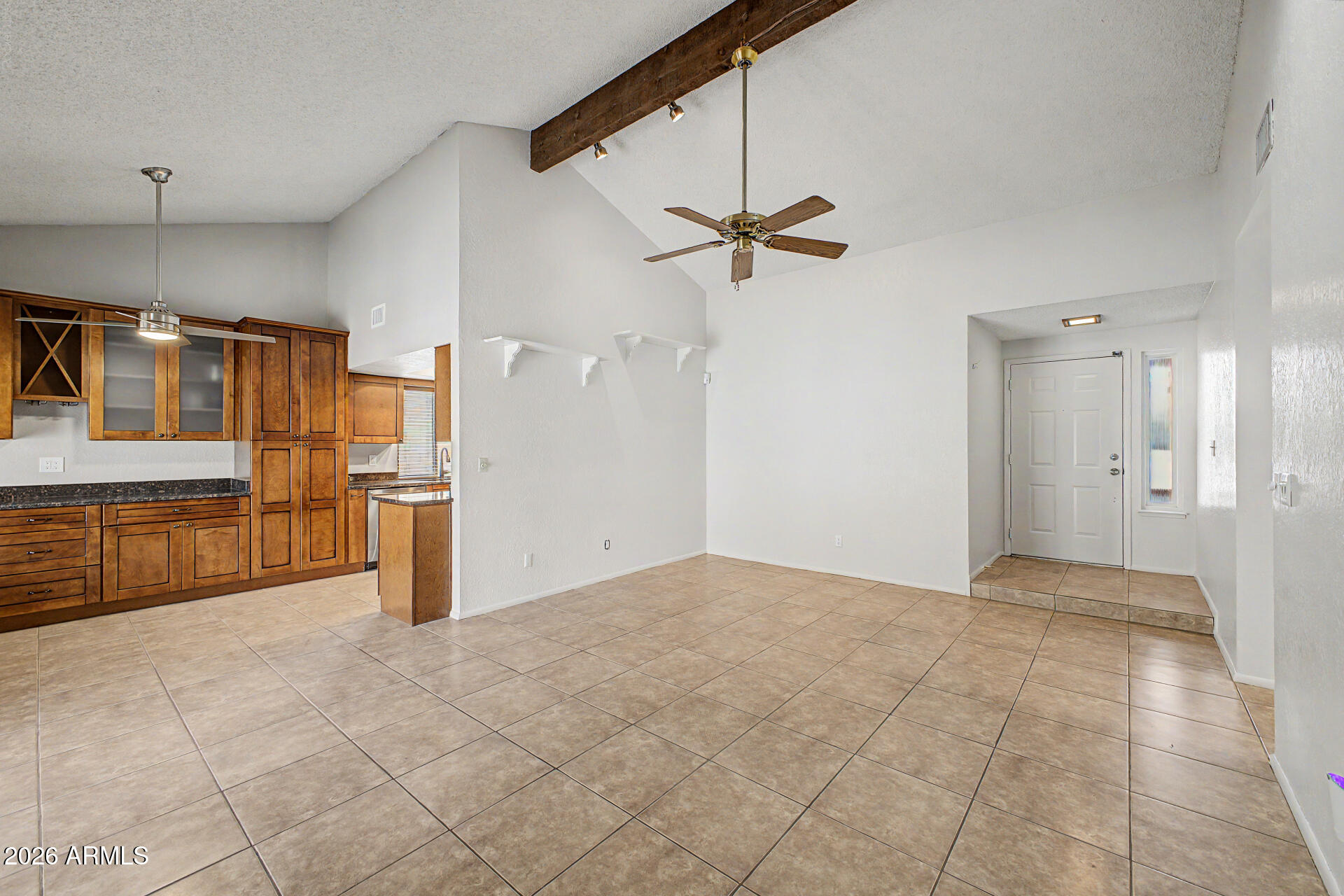 2208 East Hearn Road Phoenix, AZ 85022 - Photo 5 of 29 Family Room