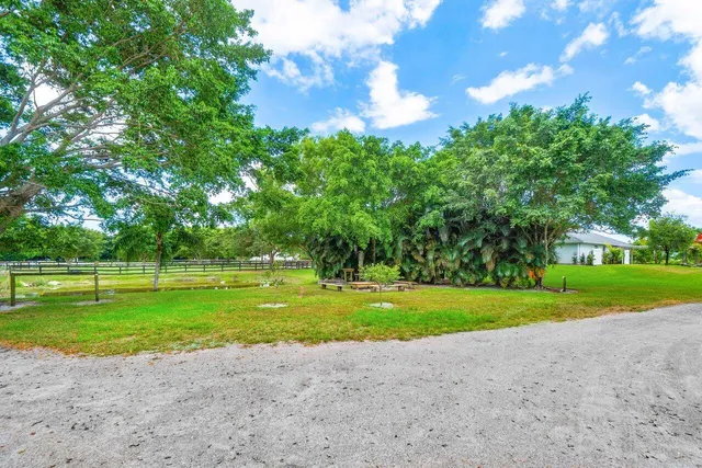 a view of building with outdoor space