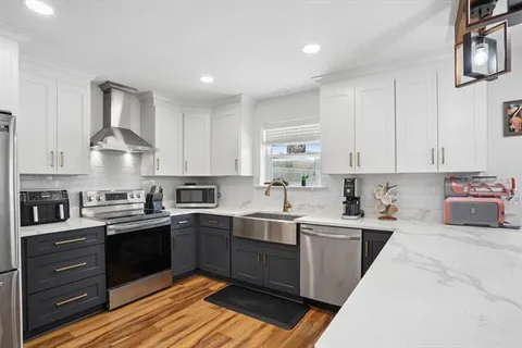 $350,000 | 4520 Newlands Street, Metairie, LA 70006