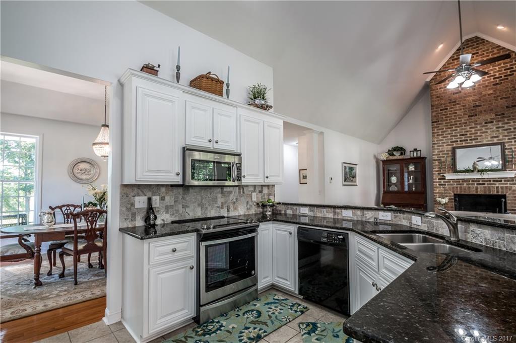 6700 Santa Claus Road Monroe, NC 28110 - Photo 8 of 24