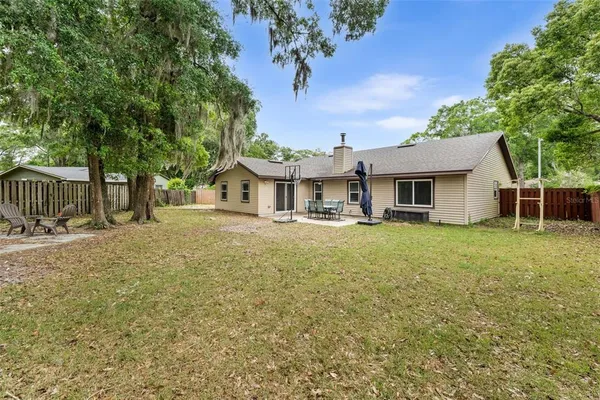 $425,000 | 5101 Northwest 29 Lane, Gainesville, FL 32606