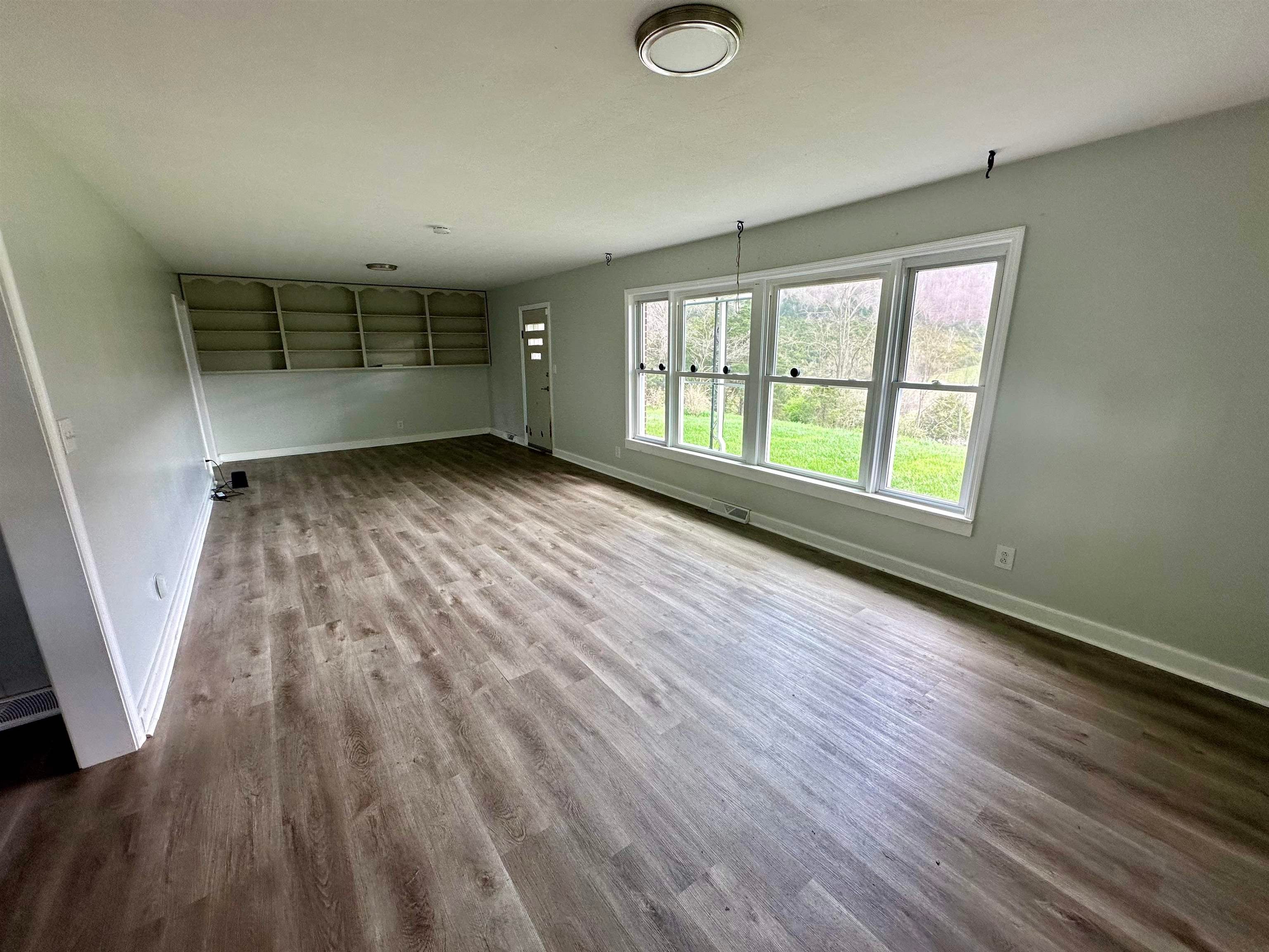 200 Country Road Pembroke, VA 24136 - Photo 10 of 23 Gallery Image 10