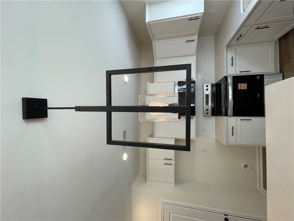 17 Sweetgrass Street Central, SC 29630 - Photo 7 of 39