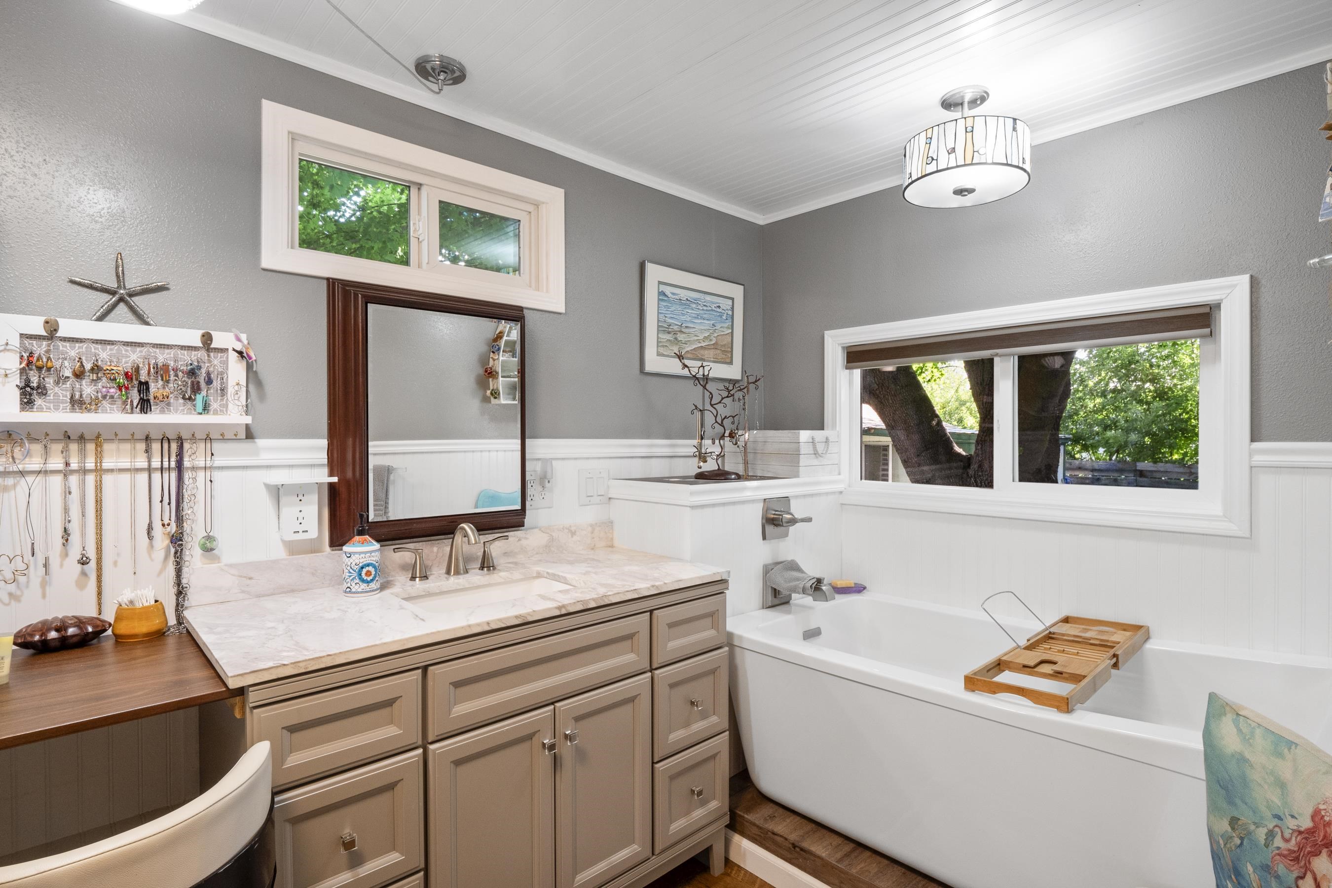 409 North Hodges Road Greenacres, WA 99016 - Photo 16 of 29 Gallery Image 16
