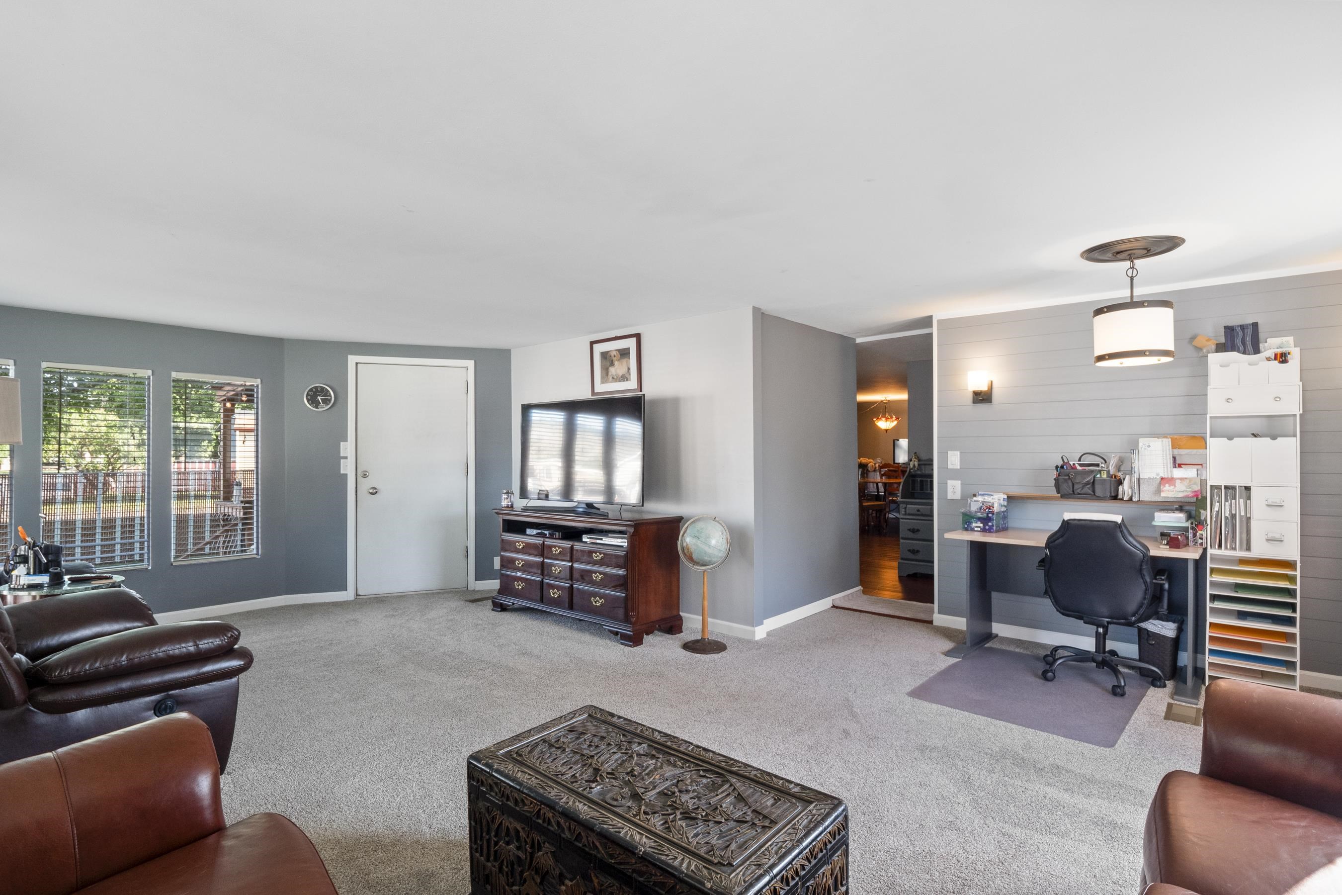 409 North Hodges Road Greenacres, WA 99016 - Photo 10 of 29 Gallery Image 10