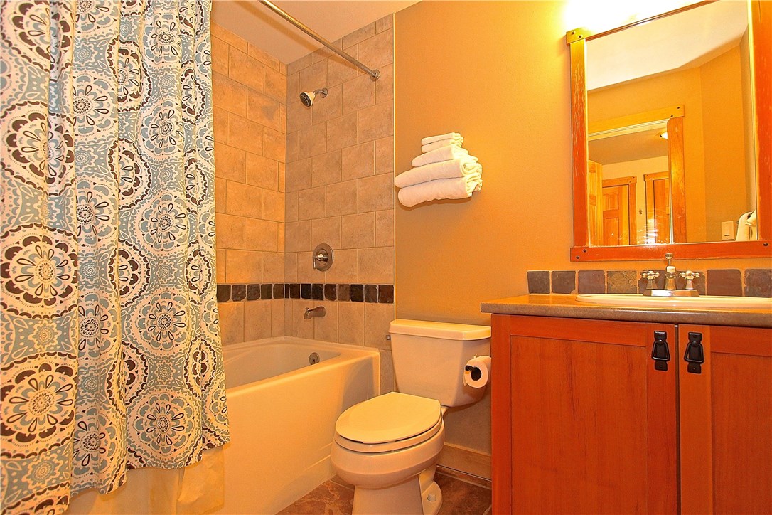 910 Copper Road, Unit 504 Frisco, CO 80443 - Photo 9 of 14 Gallery Image 9
