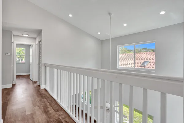 $4,000 | 9821 Northwest 5th Place, Plantation, FL 33324