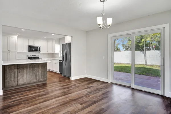 $4,000 | 9821 Northwest 5th Place, Plantation, FL 33324