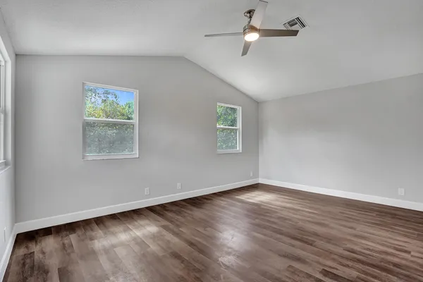 $4,000 | 9821 Northwest 5th Place, Plantation, FL 33324