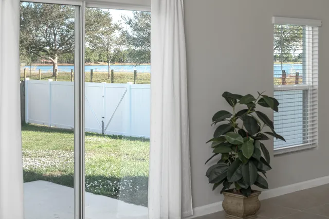 $2,650 | 3197 Southwest Armucher Street, Port St. Lucie, FL 34953