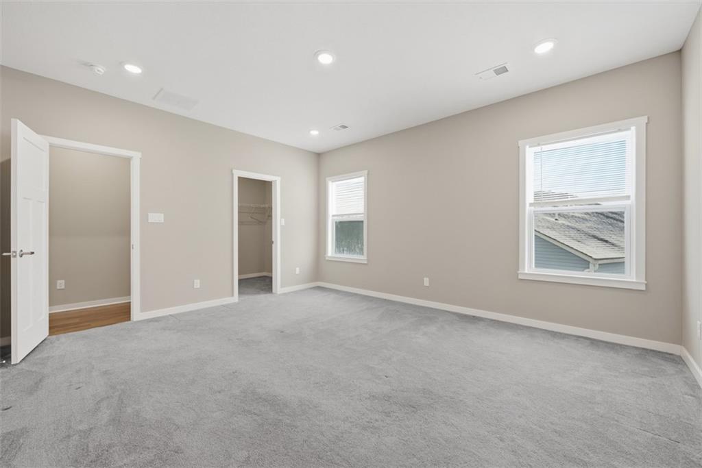 141 Deana Drive McKees Rocks, PA 15136 - Photo 16 of 35