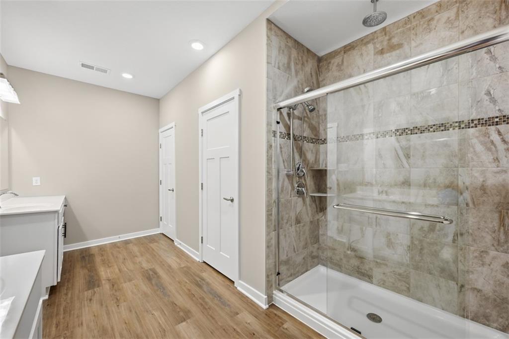 141 Deana Drive McKees Rocks, PA 15136 - Photo 18 of 35