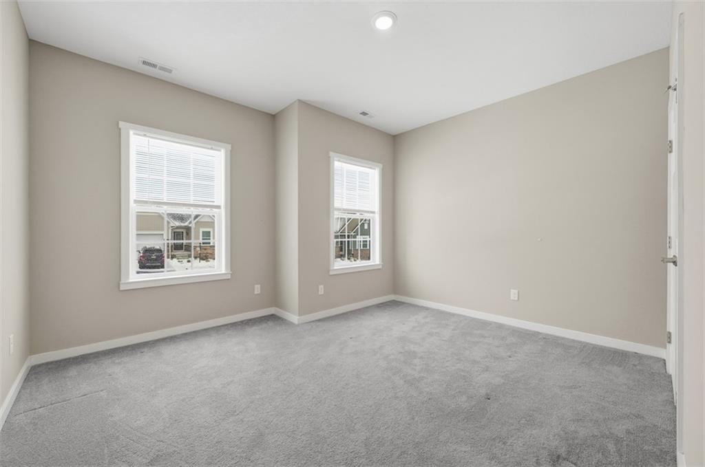 141 Deana Drive McKees Rocks, PA 15136 - Photo 22 of 35