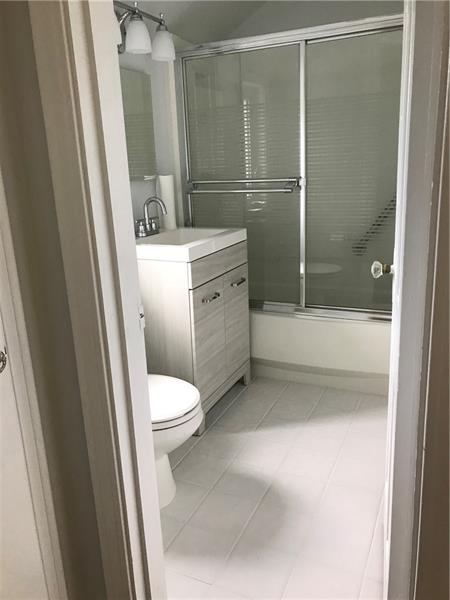181 Hinkel Road Pittsburgh, PA 15229 - Photo 13 of 18 Updated full bath.