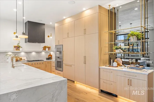 $1,495,000 | 1112 West Main Street, Unit 503, Boise, ID 83702