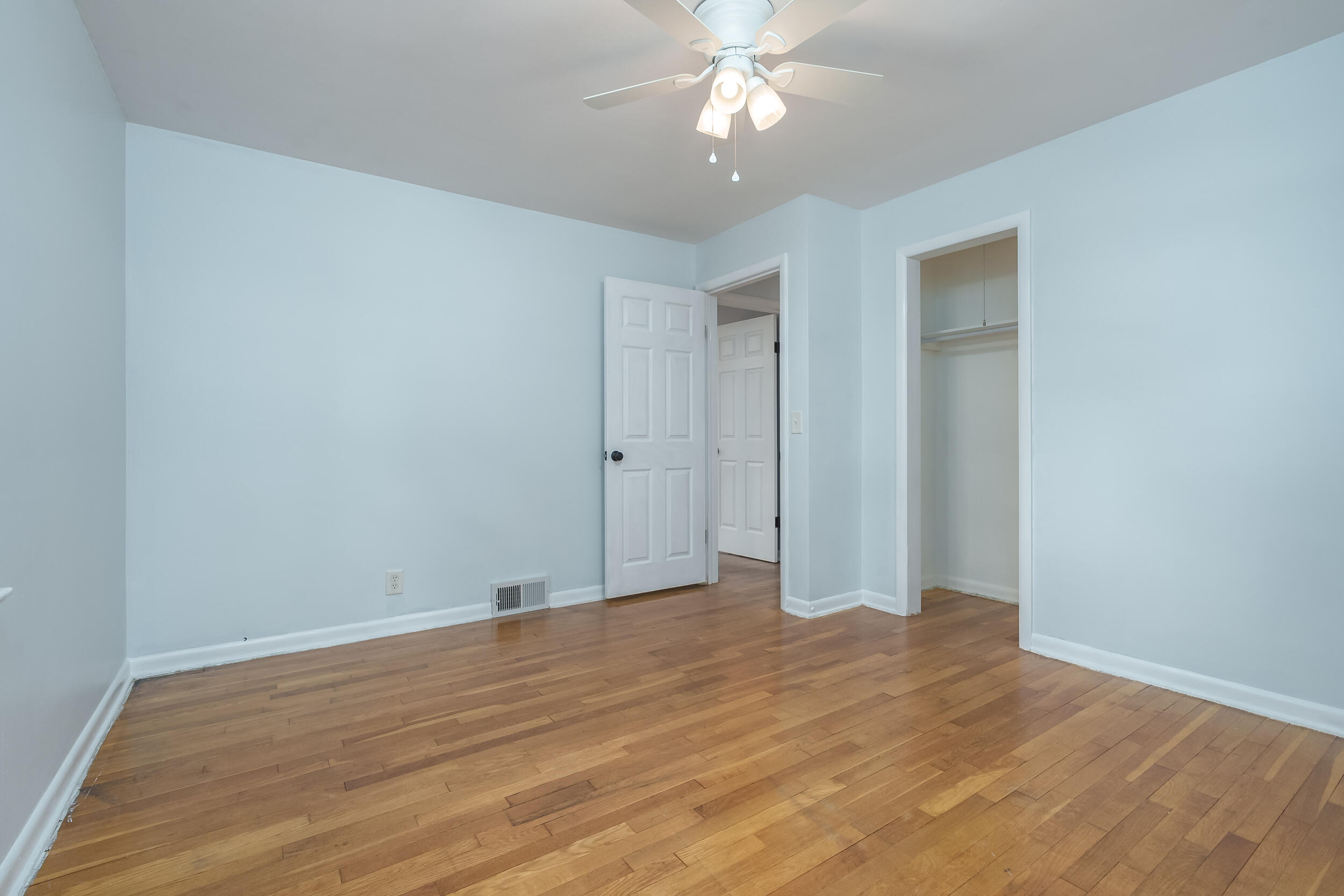 2525 Ferdon Road Kalamazoo, MI 49008 - Photo 14 of 31 Ferdon_Ave_2525_Kalamazoo_49008-17
