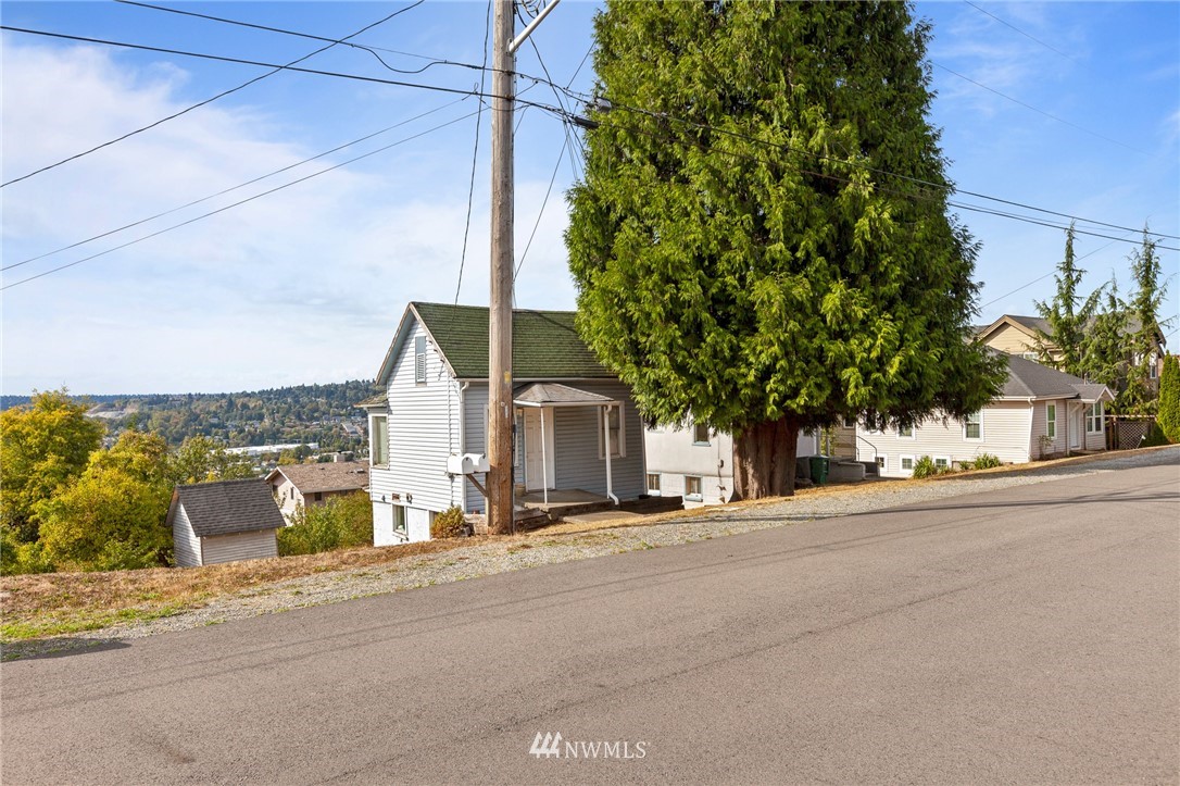 709 Renton Avenue South Renton, WA 98057 - Photo 4 of 13 front view of a house with a street
