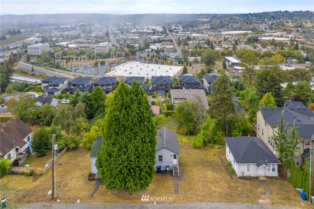 709 Renton Avenue South Renton, WA 98057 - Photo 5 of 13 an aerial view of multiple house