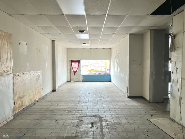 $362,500 | 2615 West Michigan Street, Indianapolis, IN 46222