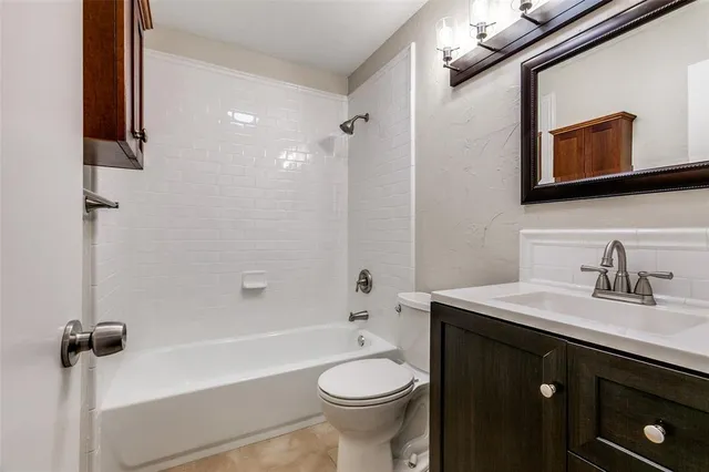 $435,000 | 822 Fontana Avenue, Richardson, TX 75080