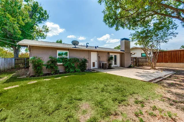 $435,000 | 822 Fontana Avenue, Richardson, TX 75080