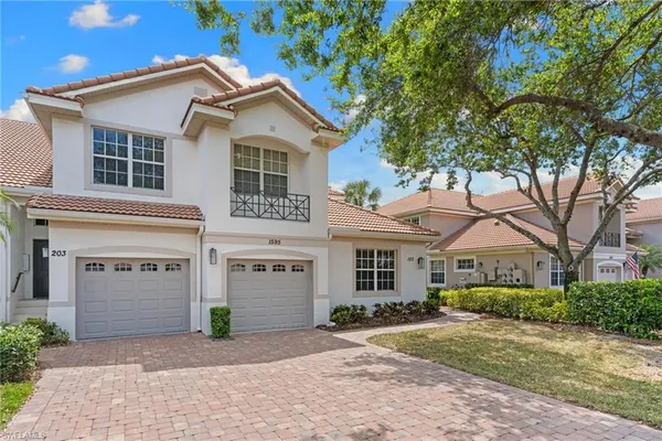 $730,000 | 1595 Winding Oaks Way, Unit 103, Naples, FL 34109