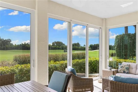 $730,000 | 1595 Winding Oaks Way, Unit 103, Naples, FL 34109