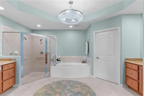 $730,000 | 1595 Winding Oaks Way, Unit 103, Naples, FL 34109