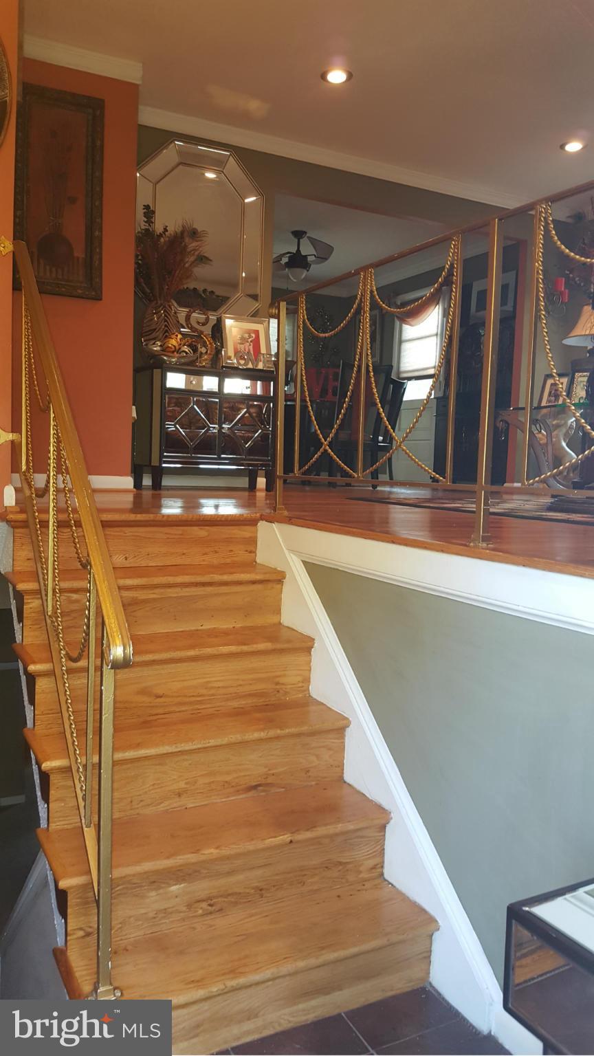 6105 Spell Road Clinton, MD 20735 - Photo 3 of 28 Interior (General)
