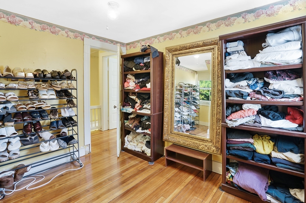 63 Edgewood Street Springfield, MA 01109 - Photo 23 of 29 Gallery Image 23