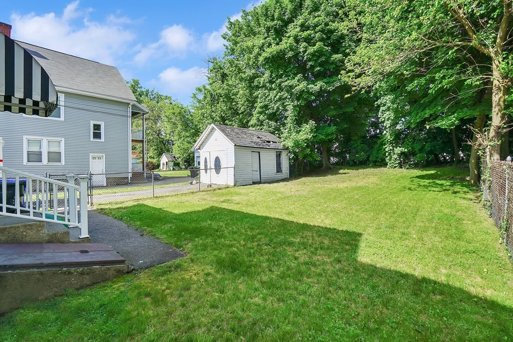 63 Edgewood Street Springfield, MA 01109 - Photo 27 of 29 Gallery Image 27