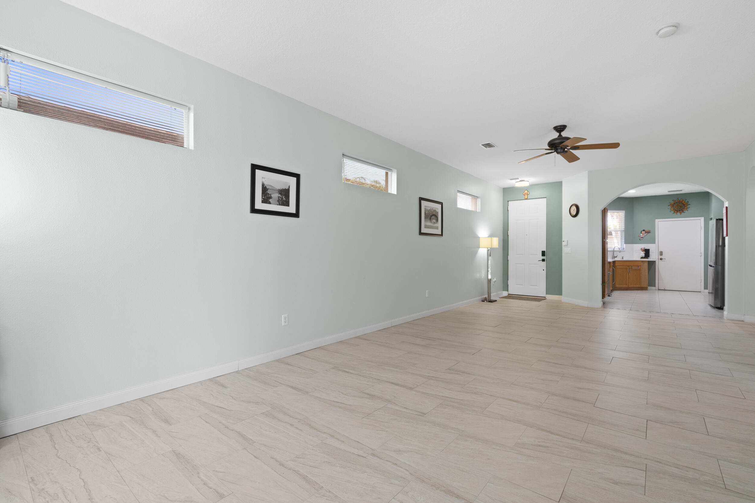 333 Southwest Coconut Key Way Port St. Lucie, FL 34986 - Photo 6 of 52 Living Room