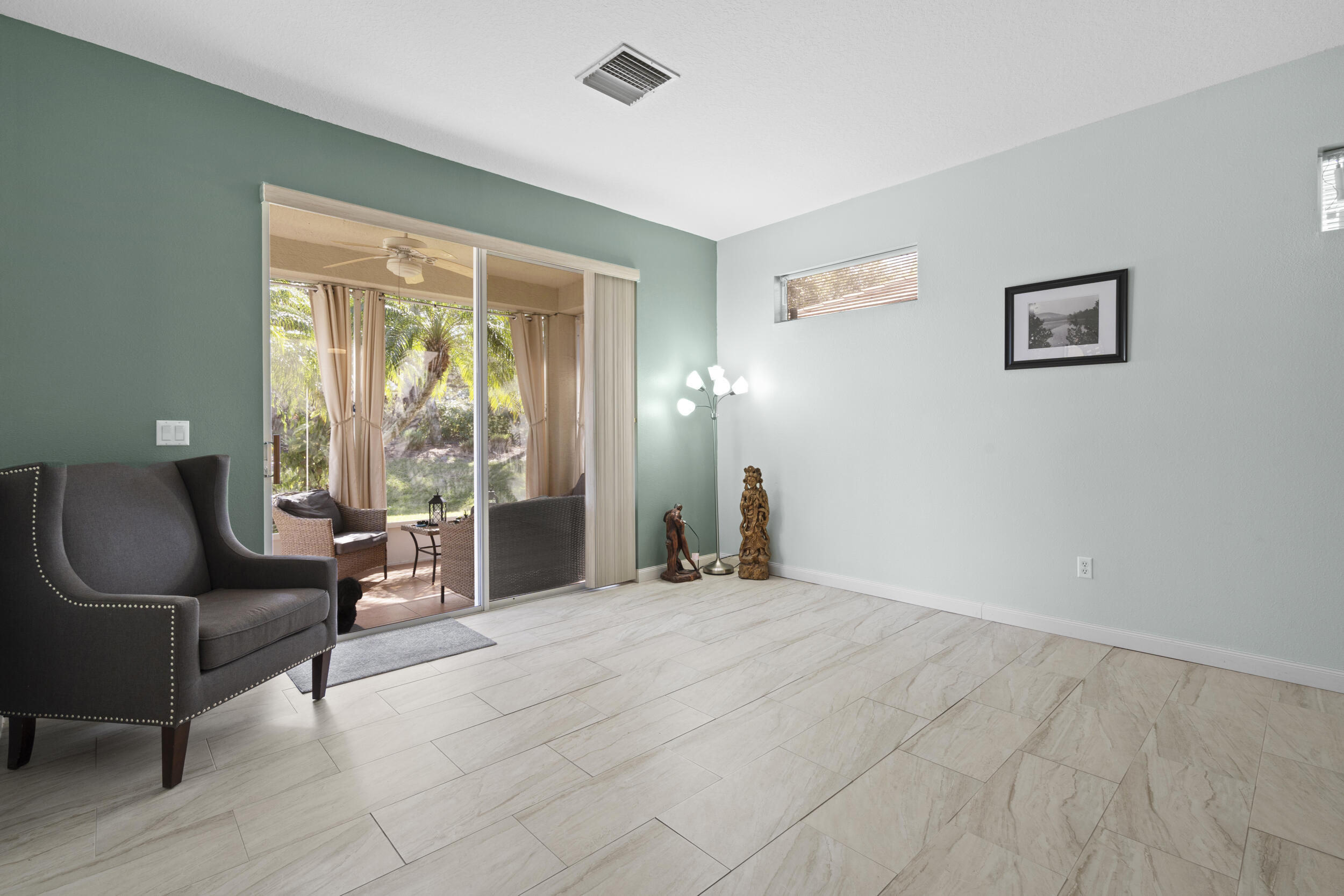 333 Southwest Coconut Key Way Port St. Lucie, FL 34986 - Photo 9 of 52 Doublewide Glass doors