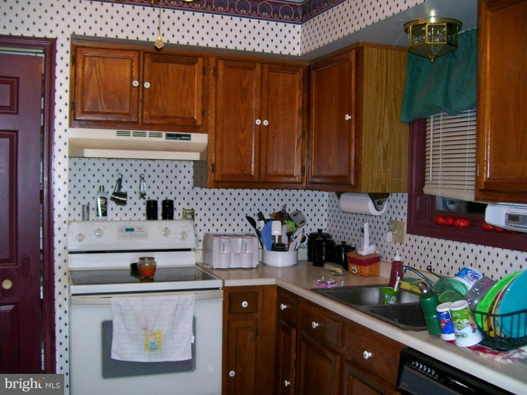 2 Windwood Place Lititz, PA 17543 - Photo 2 of 3 Gallery Image 2