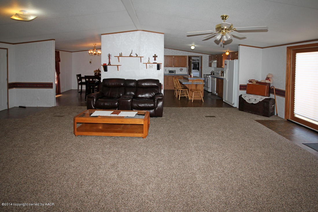 6610 Lair Road Amarillo, TX 79118 - Photo 4 of 37 Living Area