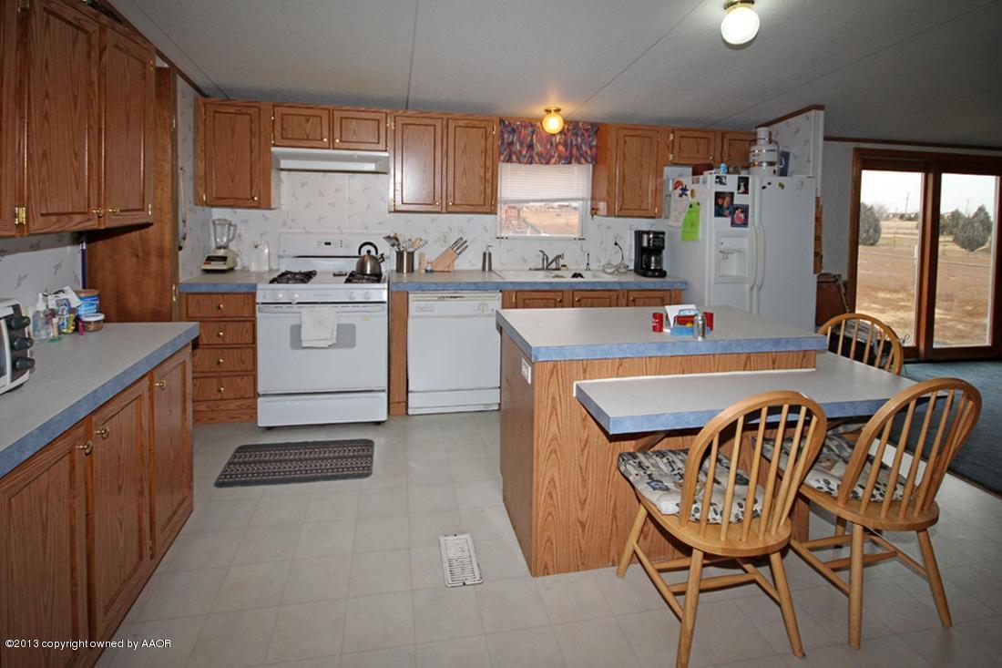 6610 Lair Road Amarillo, TX 79118 - Photo 6 of 37 Kitchen