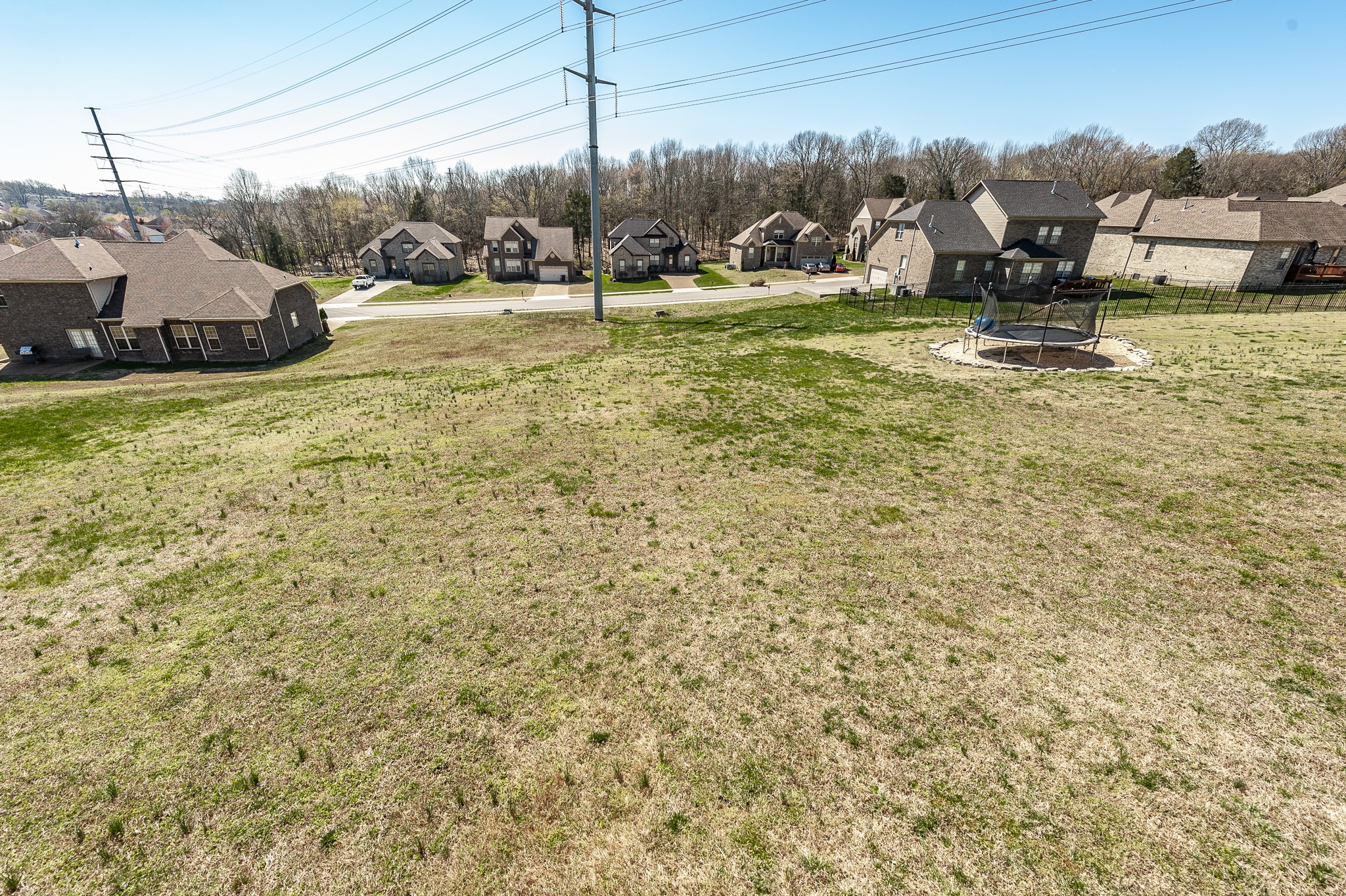 114 Monteview Drive Hendersonville, TN 37075 - Photo 40 of 42 a view of a house with a big yard