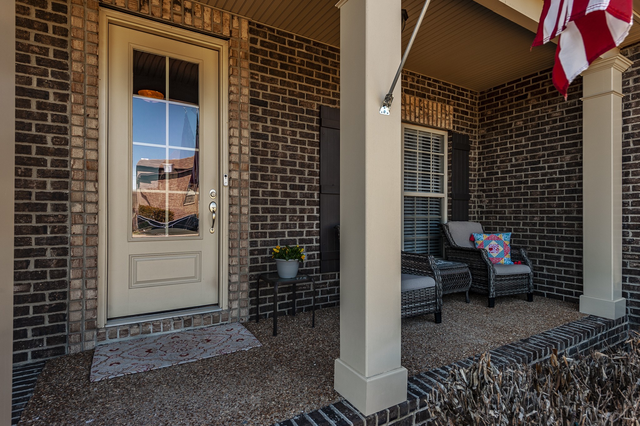114 Monteview Drive Hendersonville, TN 37075 - Photo 4 of 42 a view of sitting area in front of house