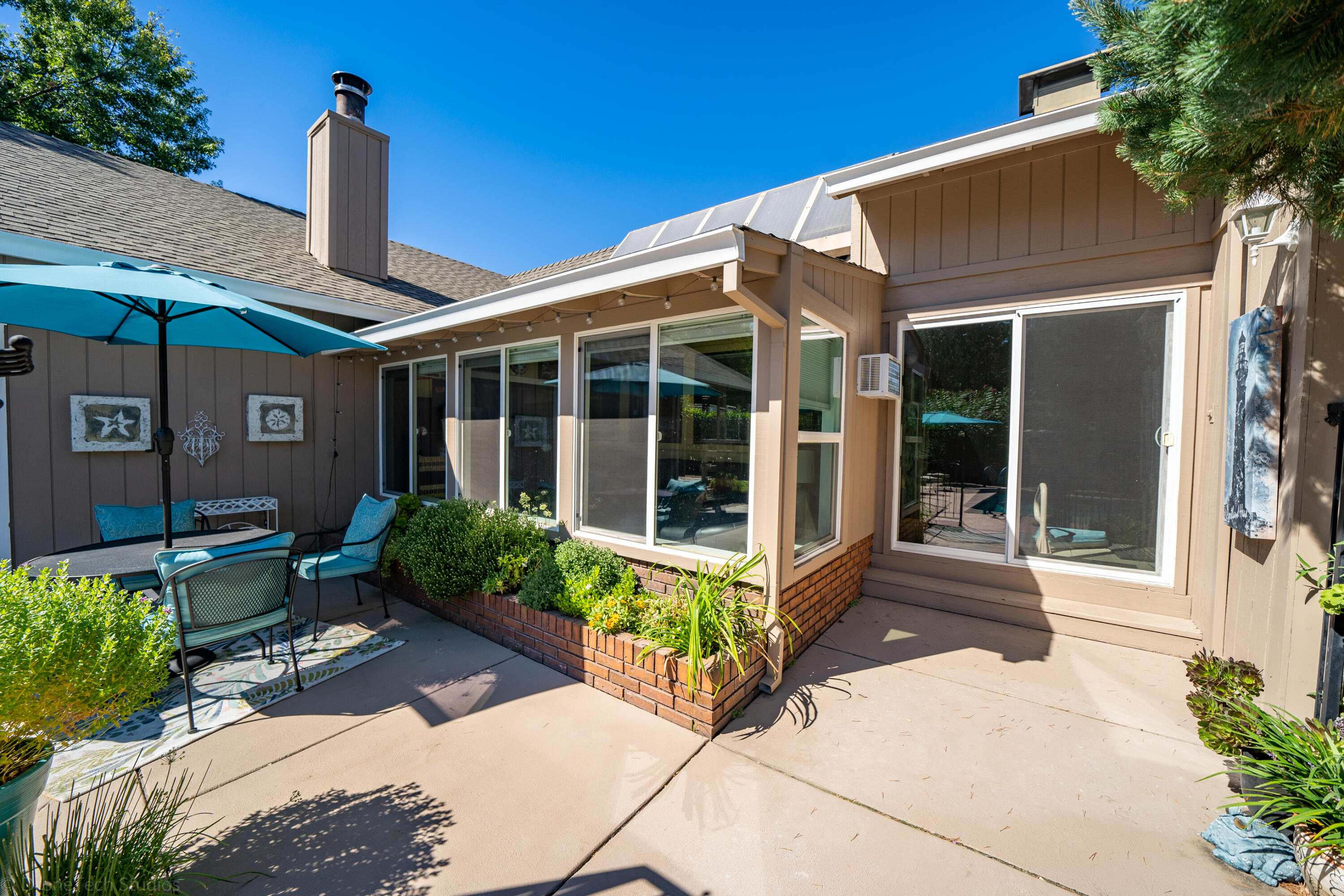 3109 Brent Road Redding, CA 96002 - Photo 18 of 29 Exterior-23