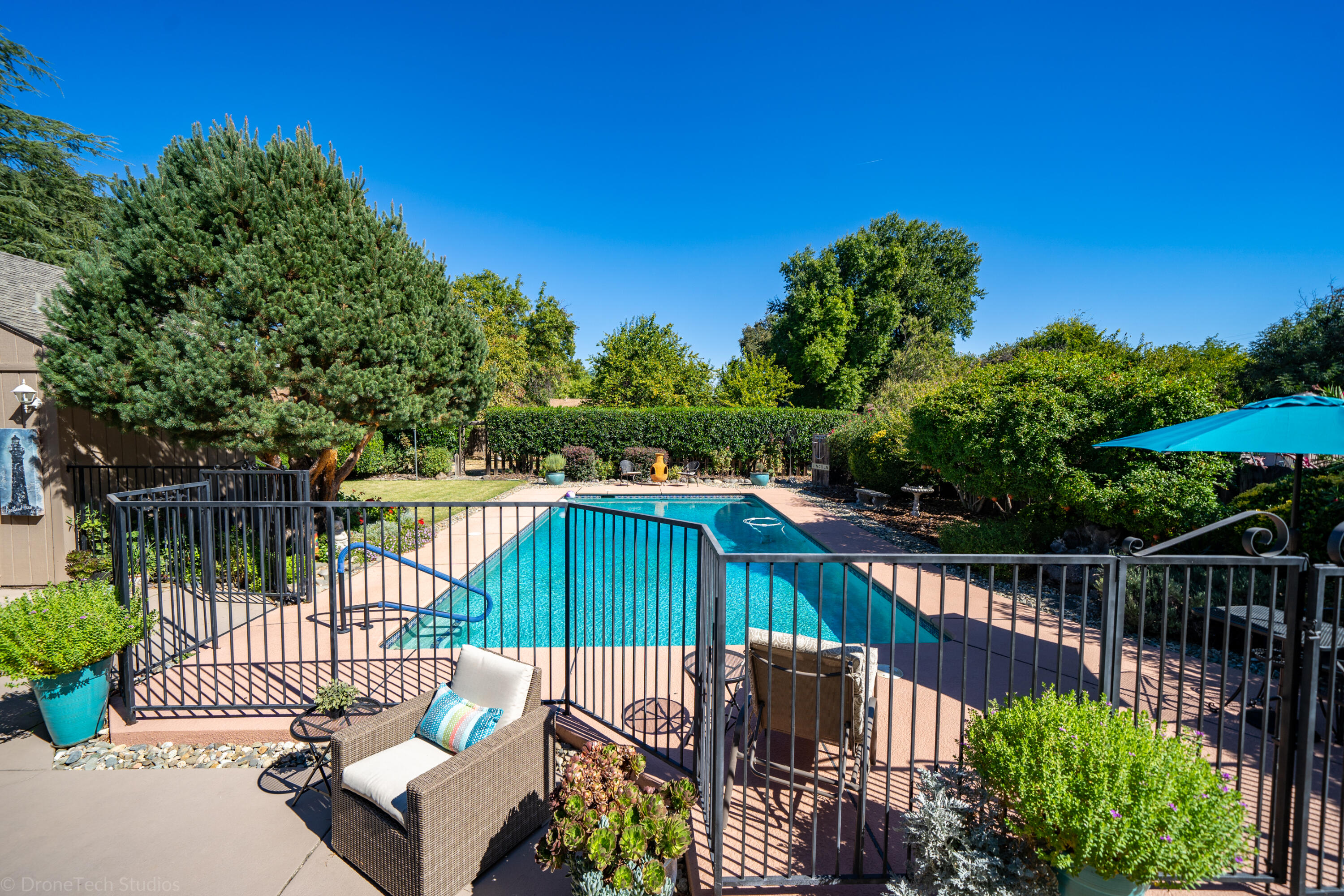 3109 Brent Road Redding, CA 96002 - Photo 22 of 29 Exterior-17