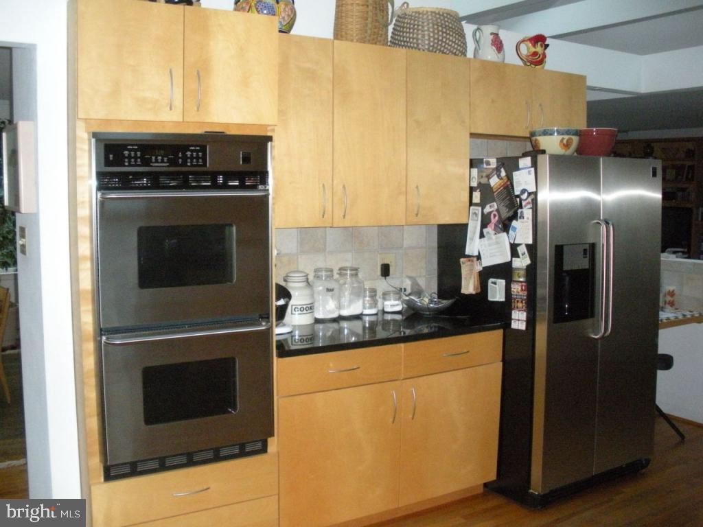 880 Dorsea Road Lancaster, PA 17601 - Photo 3 of 13 Gallery Image 3