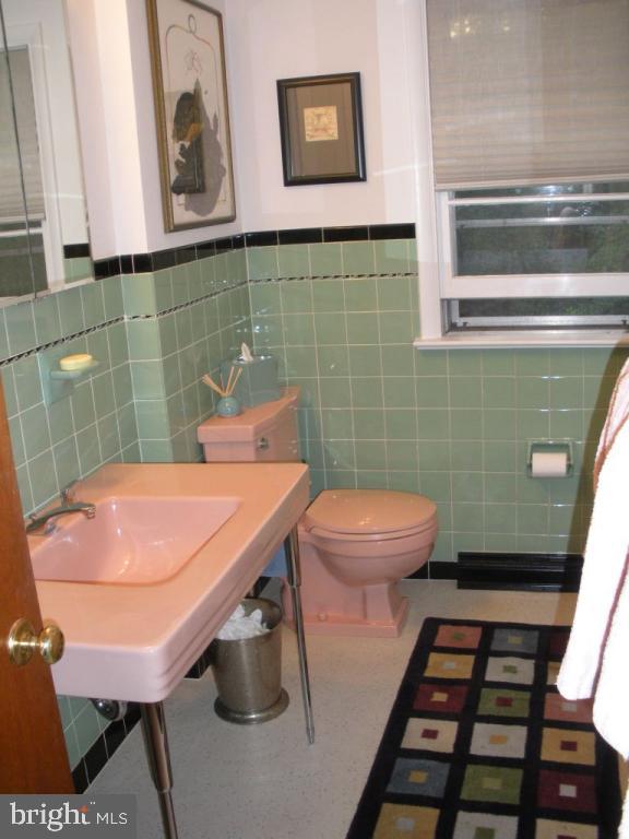880 Dorsea Road Lancaster, PA 17601 - Photo 10 of 13 Gallery Image 10