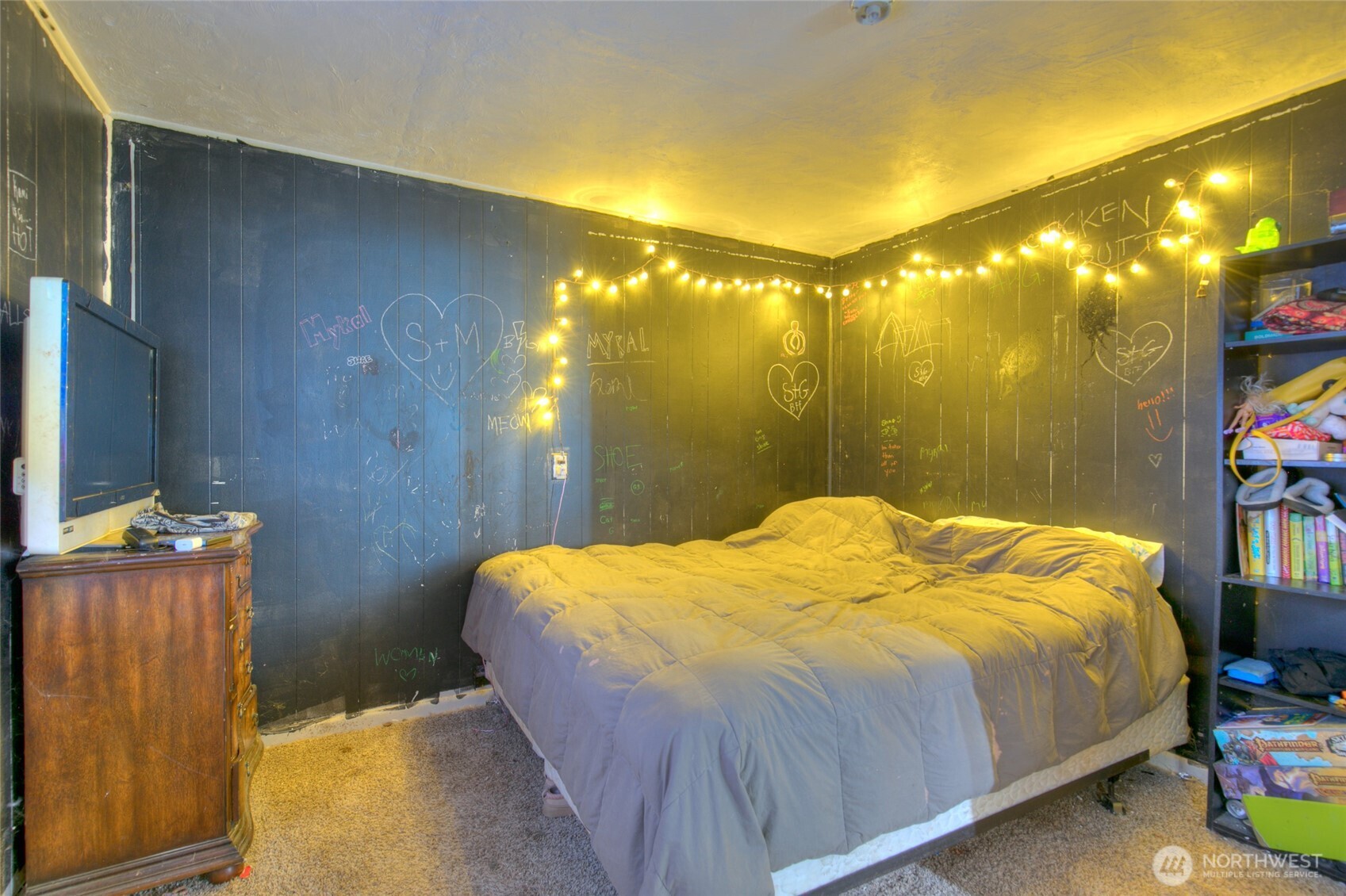 102 Elma Street Copalis Beach, WA 98535 - Photo 19 of 23 a bathroom with a sink and a mirror