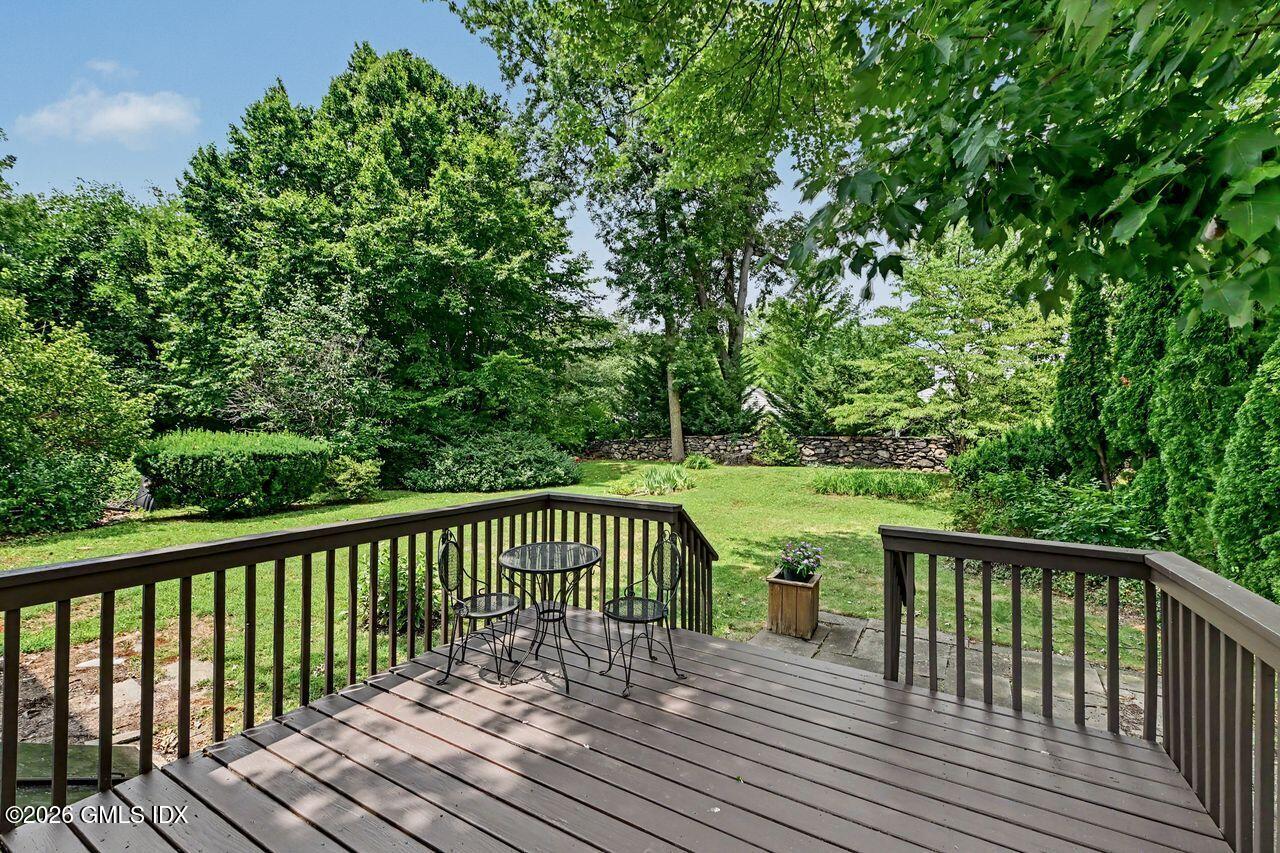 4 Hassake Road Old Greenwich, CT 06870 - Photo 18 of 23 9