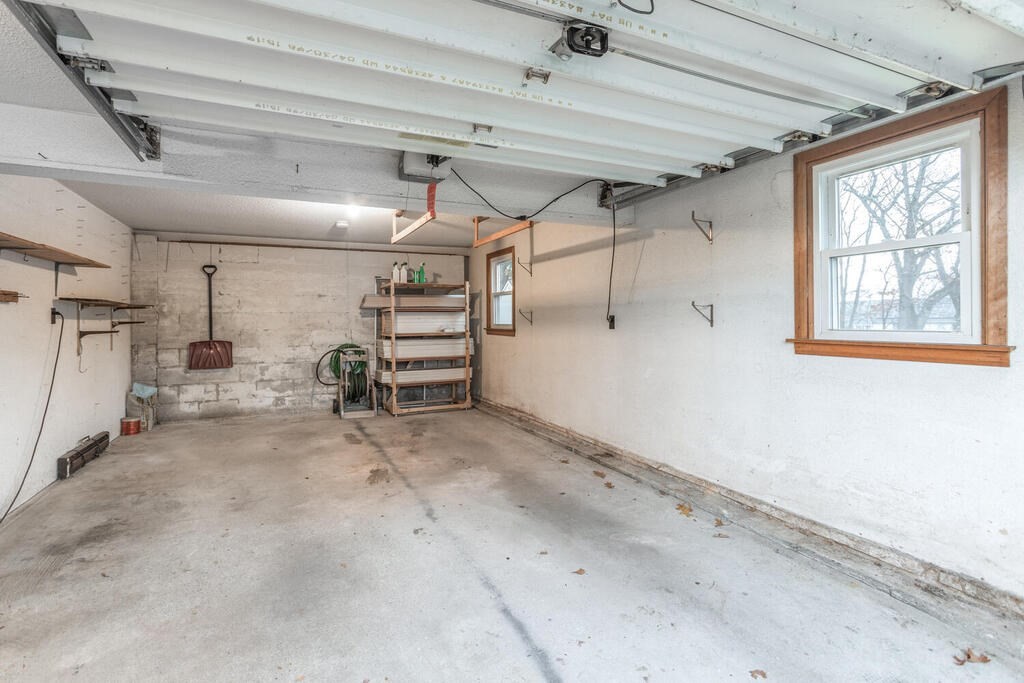19 Grandview Road Haverhill, MA 01832 - Photo 17 of 19 Gallery Image 17