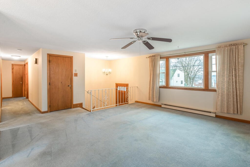 19 Grandview Road Haverhill, MA 01832 - Photo 3 of 19 Gallery Image 3