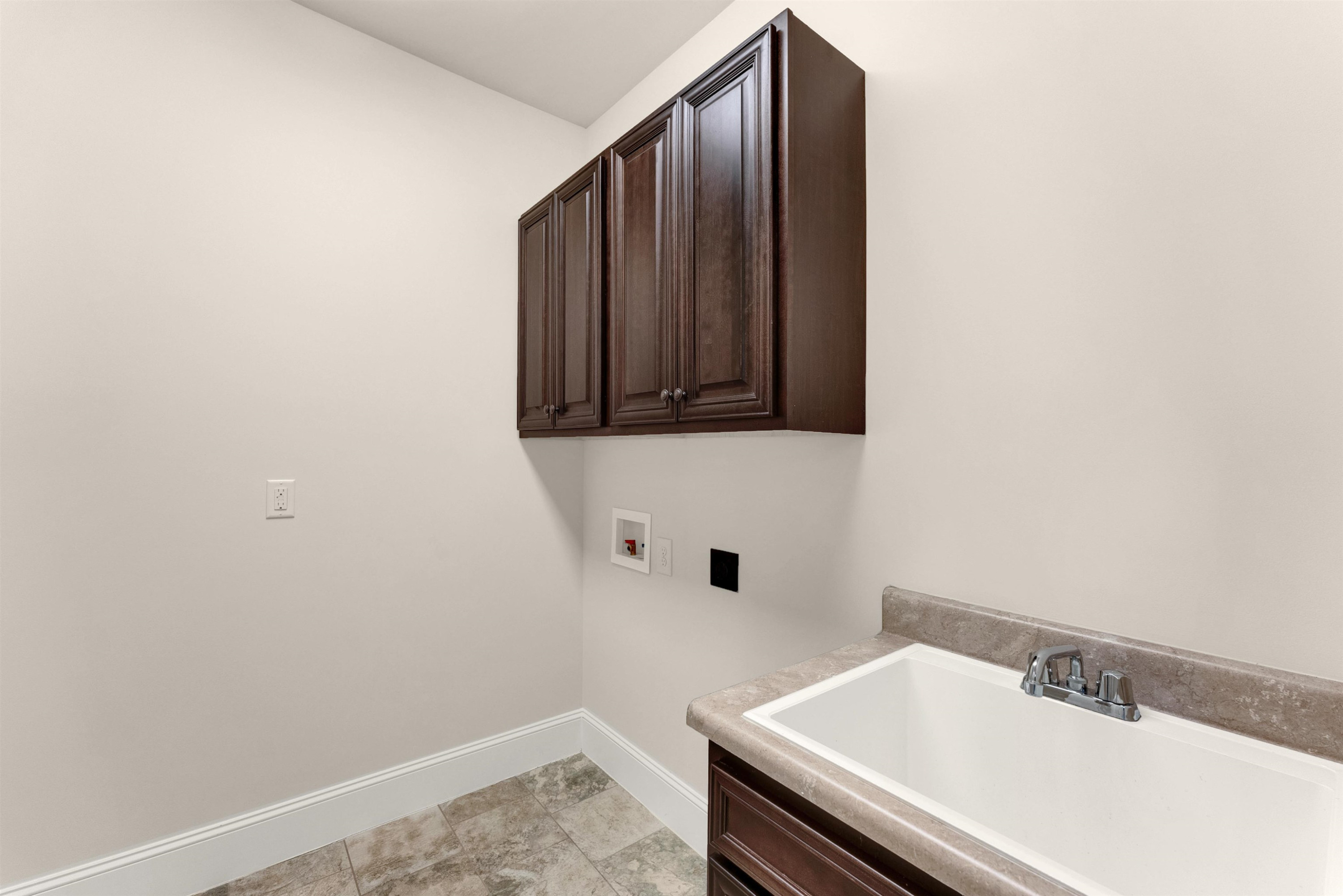 9112 Wellsley Way Raleigh, NC 27613 - Photo 44 of 47 Photo 44