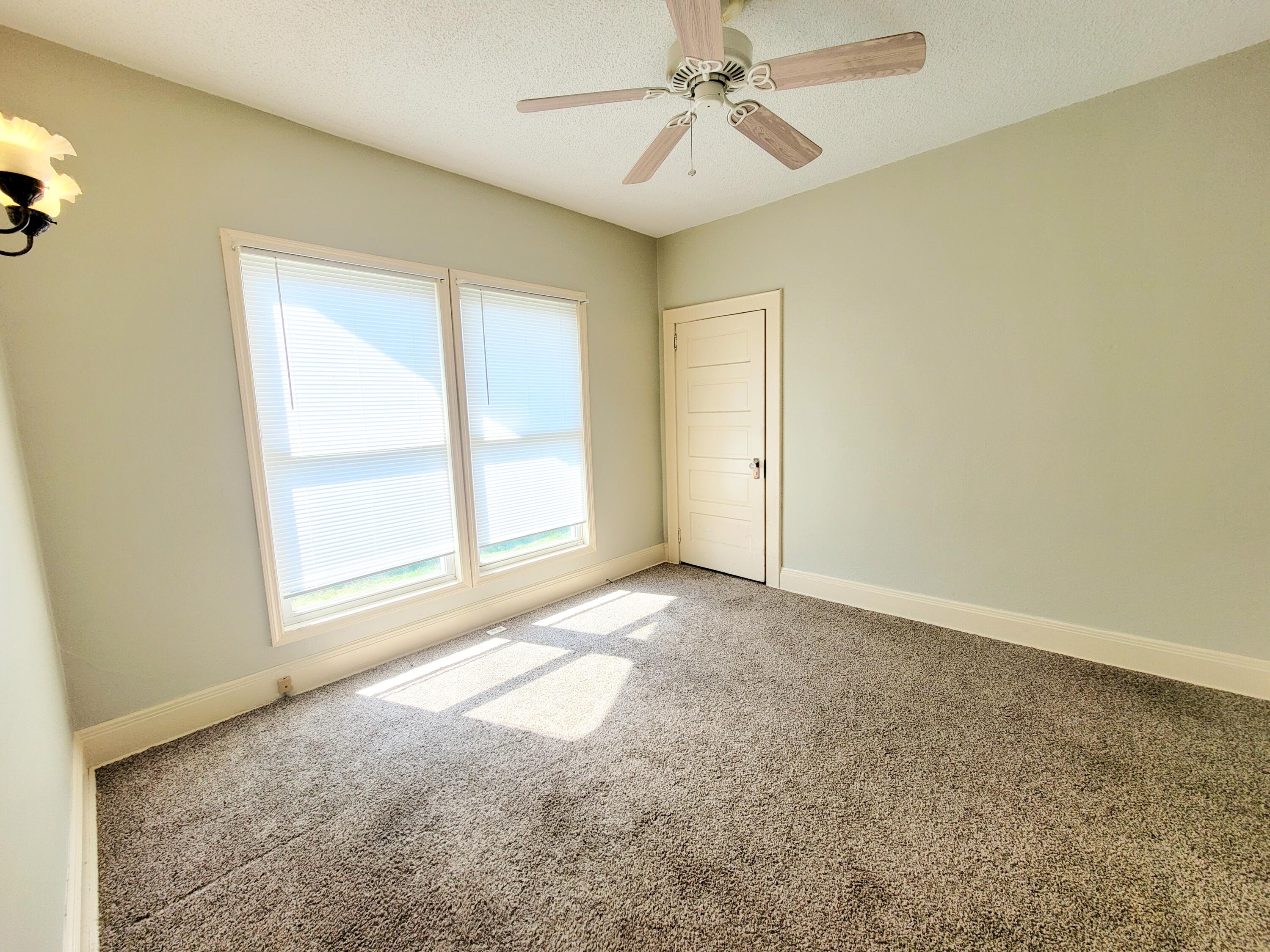 360 South Douglas Avenue Springfield, OH 45505 - Photo 19 of 39 20240329_125555