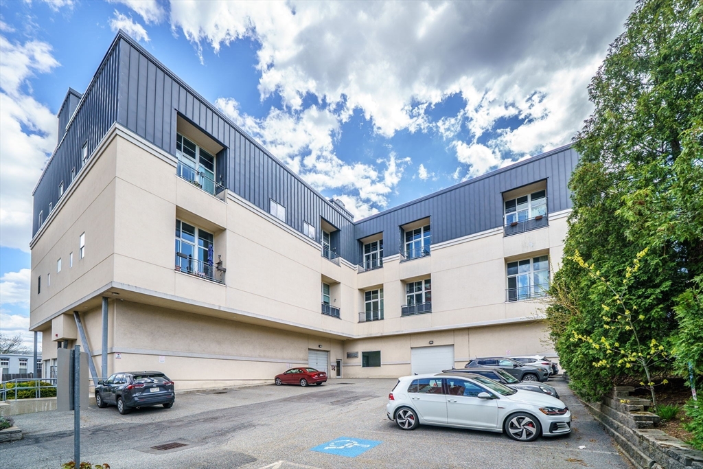 950 Broadway, Unit 35 Chelsea, MA 02150 - Photo 21 of 24