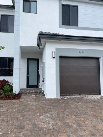 $3,399 | 13641 Southwest 157th Place, Unit 13641, Miami, FL 33196